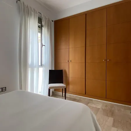 Center - Aloha Apartament